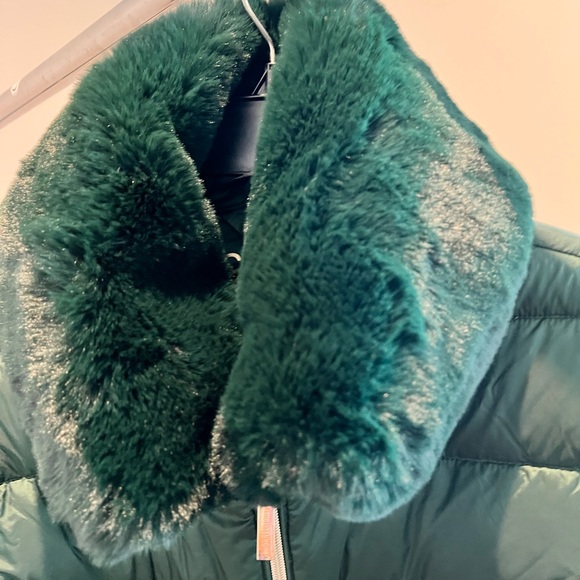 NWT Dark Emerald Green Michael Kors Puffer Jacket Sz Small - Picture 2 of 7